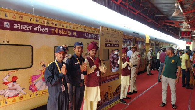 Bharat Gaurav, IRCTC’s First Train Under Swadesh Darshan Scheme Embarks ...