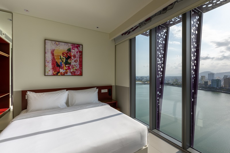 Wink Hotel Danang Riverside