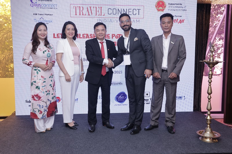 Qrius Connect - Travel Connect (India - Vietnam)
