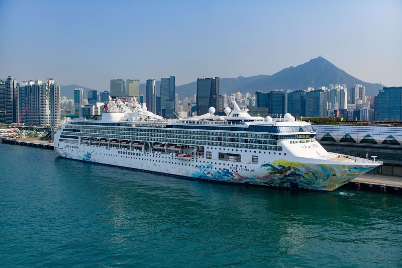 Resorts World Cruises đang giới thiệu các chuyến du lịch đặc biệt đến Việt Nam và Philippines
