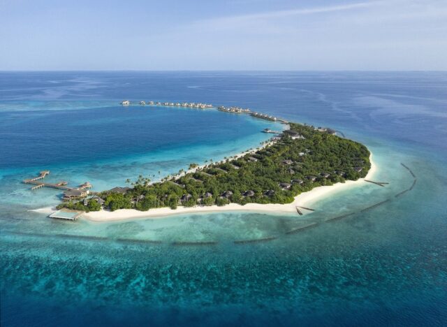 JW Marriott Maldives Resort and Spa