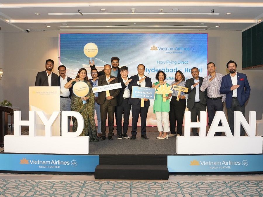 Airport launch VN Hyd to Hanoi