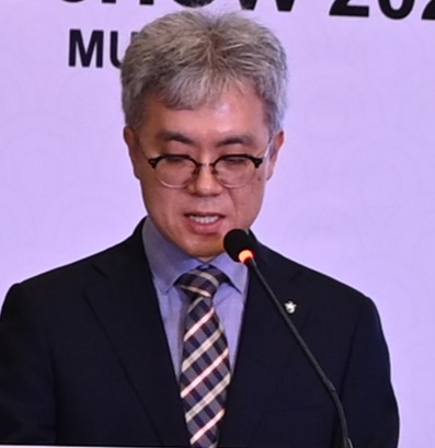 Welcome Address by Mr. Myong Kil Yun